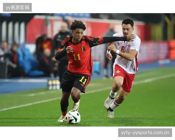 【辉煌开启！国家队首秀即进球，他被全网预定“未来之王”】